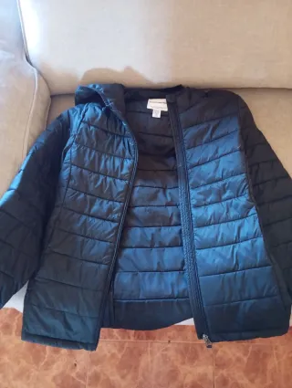 Abrigo negro unisex talla 11-12