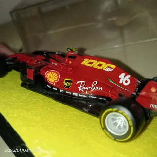 Ferrari F1 SF1000 #16 Leclerc con teca