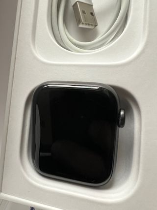 Apple Watch Series 4 GPS + Cellular 44mm
