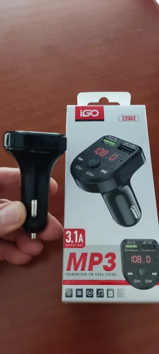 Transmisor FM Bluetooth Coche MP3 Reproductor USB