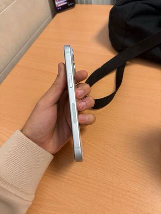 iPhone 15 256GB Azul