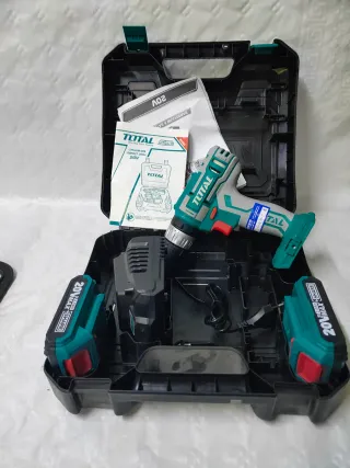 Taladro Atornillador Total 20V