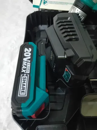 Taladro Atornillador Total 20V