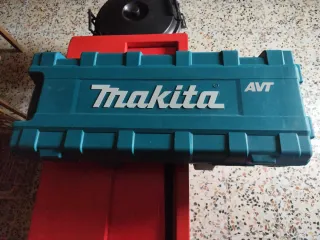 Maletín Makita AVT.HM1317C