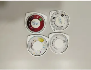 Consola PSP + 4 Juegos UMD + tarjeta memoria