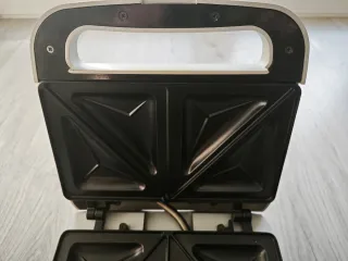 Sandwichera Moulinex T90