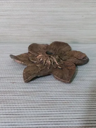 Rosetón Bronce Antiguo Flor