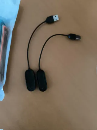 Lote 14 Pulseras Xiaomi Band 4 + 2 Cargadores