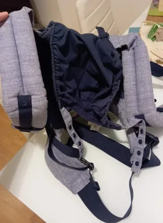 Mochila Ergobaby Porteo Gris