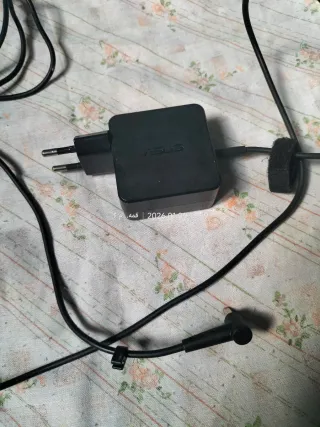 Cargador Asus