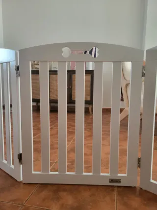 Barrera/valla para perros 207cm nueva