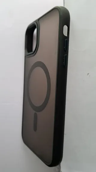 Funda iPhone 11 MagSafe Transparente