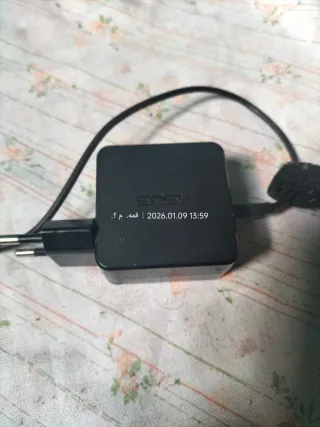 Cargador Asus Negro