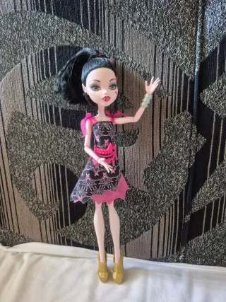 Monster High Draculaura Boneco