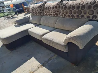 Sofá Chaislongue Beige y Marrón