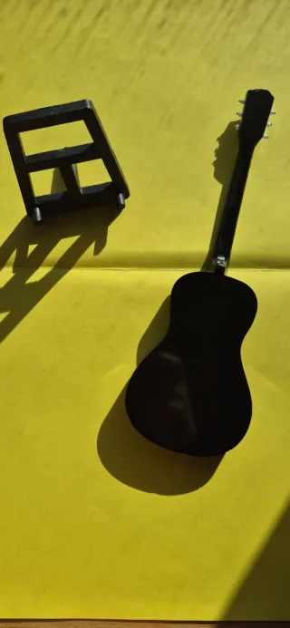 Mini Guitarra Acústica Decorativa 30cm