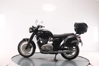 TRIUMPH BONNEVILLE T120 2023