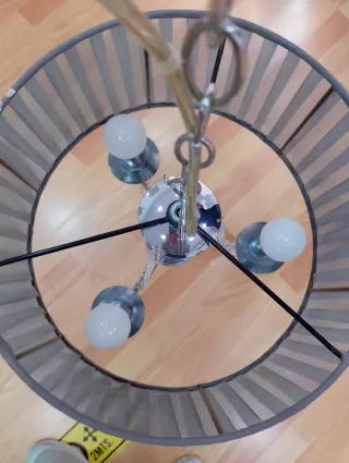 Lámpara colgante gris con cristales