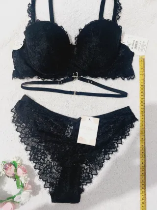 Conjunto Lencería Encaje Negro 100C