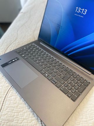 Portátil Lenovo IdeaPad 5 i7 16GB 1TB