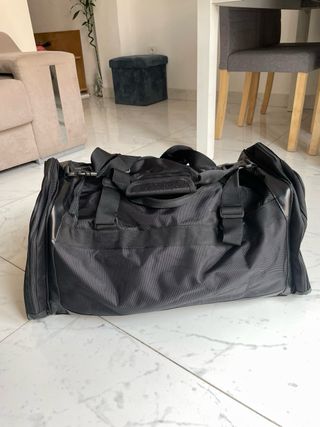 Maleta deportiva Butterfly negra