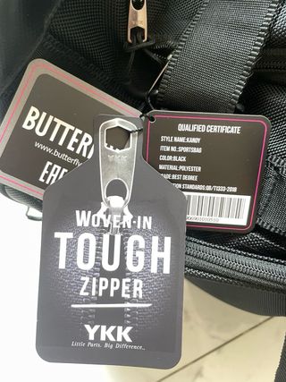 Maleta deportiva Butterfly negra