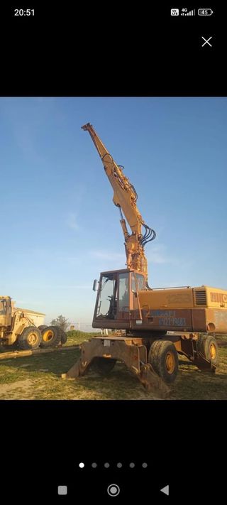 Excavadora Poclain 125 Case