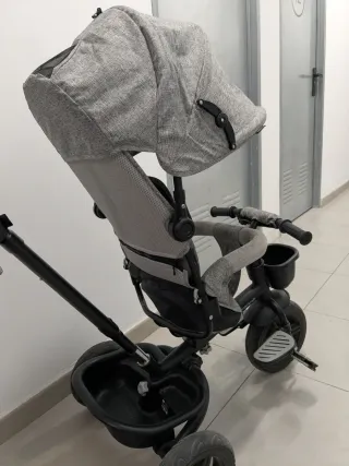 Triciclo Kinderkraft Aveo Gris