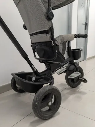 Triciclo Kinderkraft Aveo Gris