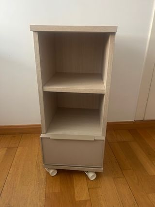 Estantería auxiliar con ruedas