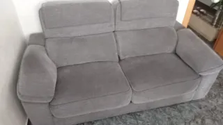 Sillón y sofá de tela