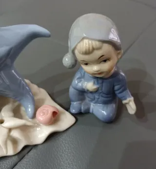 Coppia statuine in porcellana di Capodimonte