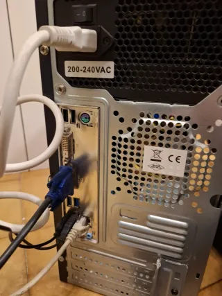 PC i7 16GB RAM LG Negro