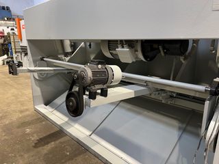 Cizalla Garnet HGD 3110 - 3100x10 mm