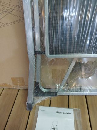 SONGMICS Escalera de Tijera con 4 Peldaños, Metál