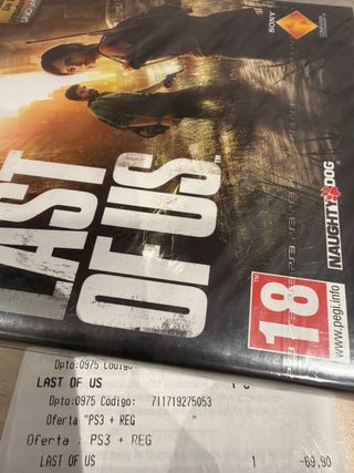 PS3 500GB + 2 Mandos + LAST OF US SIN DESPRECINTAR