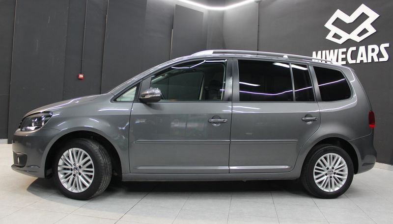 Volkswagen Touran 1.6 TDI Advance 2014, foto 2