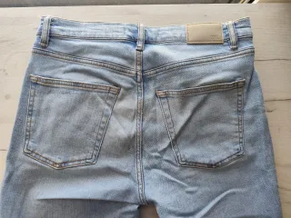 Pantalones vaqueros Zara azules