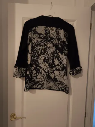 Blusa Karen Millen Negra con Estampado