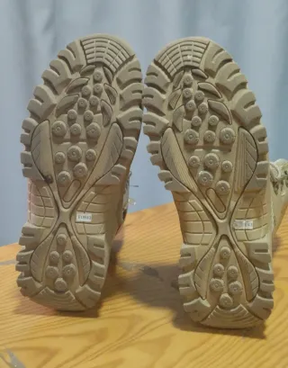 Botas de montaña beige Talla 43