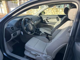 AUDI A3 1.9 TDI 105CV ATTRACTION-