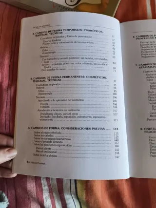Libro el cabello.Cambios de forma.