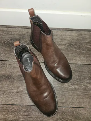 Botas de piel marrones para hombre