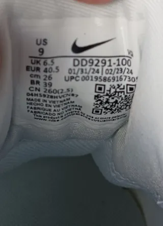 Zapatillas Nike Quest 5 Mujer Blancas