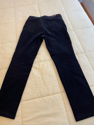 Pantalón negro mujer