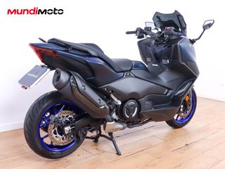 YAMAHA T-MAX 560