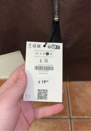 Top efecto piel marrón