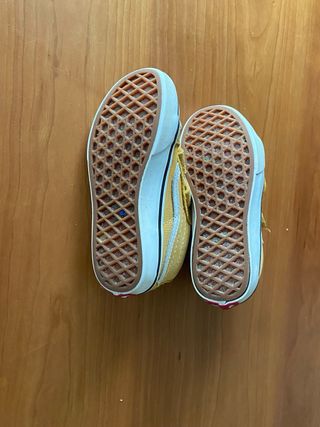 Vans amarillas talla 28 con velcro