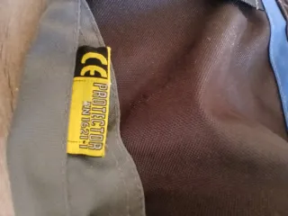 Chaqueta de moto negra y azul