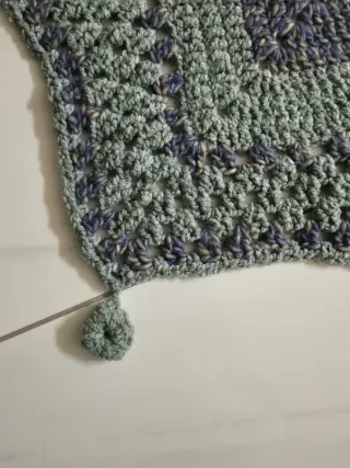 Copertina fatta a mano ad uncinetto